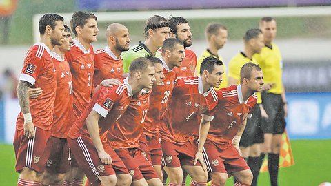 Максим Митрофанов: «УЕФА пытается вернуть наши команды. Чеферин тепло относится к России»